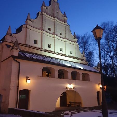 Spichlerz Na Krakowskiej Kazimierz Dolny Exterior foto