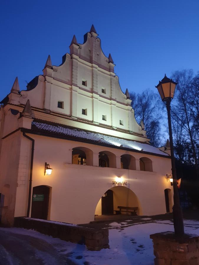 Spichlerz Na Krakowskiej Kazimierz Dolny Exterior foto